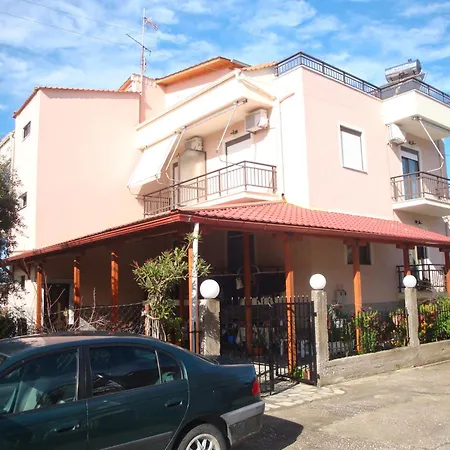 Filaktos Apartamento *