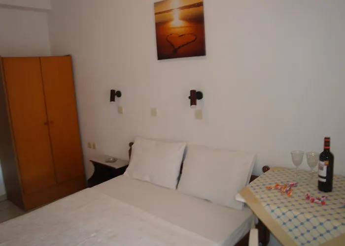 Filaktos * Skála Sotíros